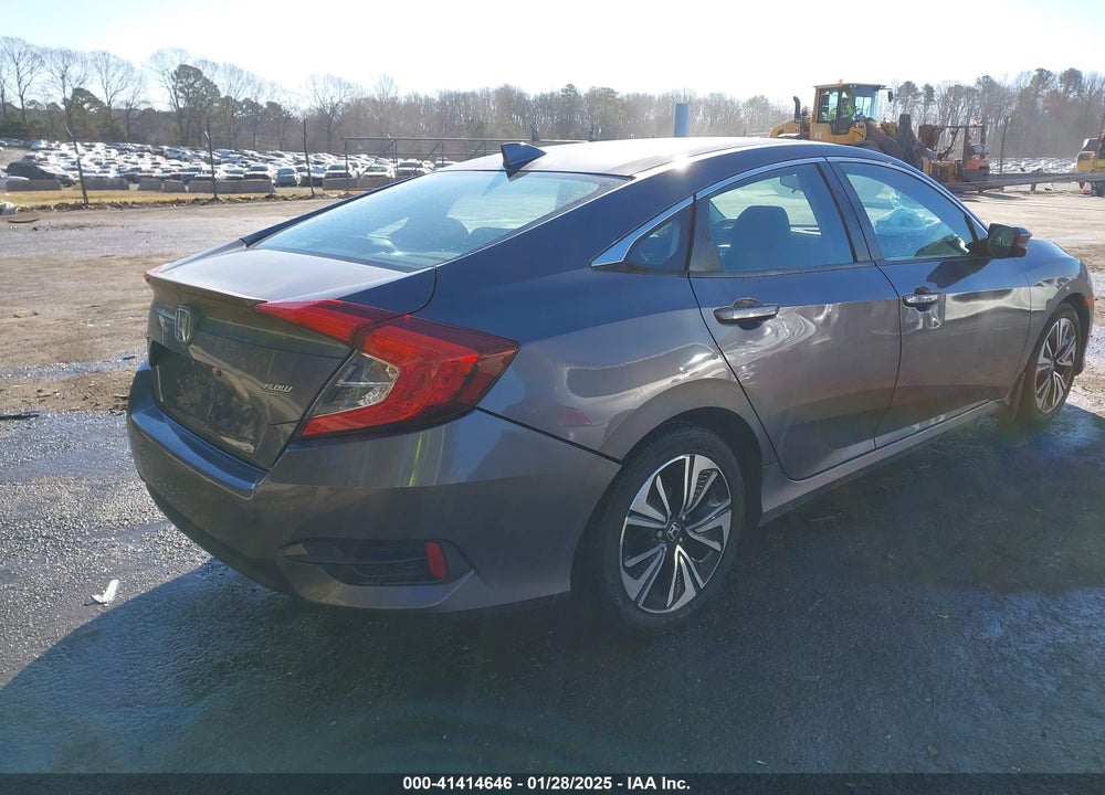 2016 HONDA CIVIC VIN: 19XFC1F38GE222330
