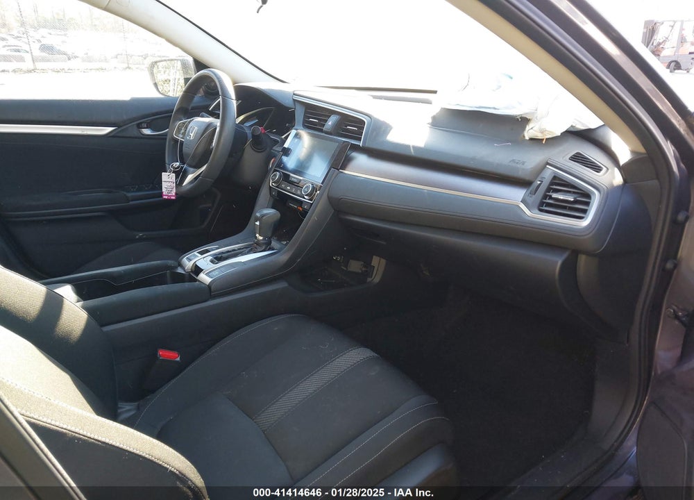 2016 HONDA CIVIC VIN: 19XFC1F38GE222330
