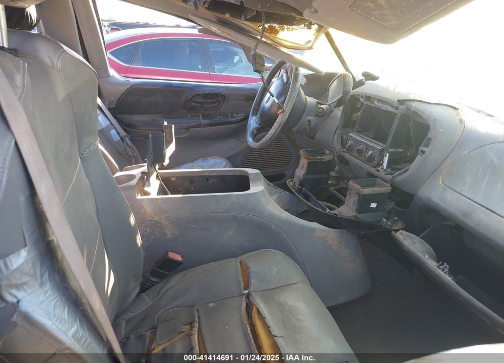 2001 FORD F-150 LARIAT/XL/XLT VIN: 1FTRX18L61NB46107