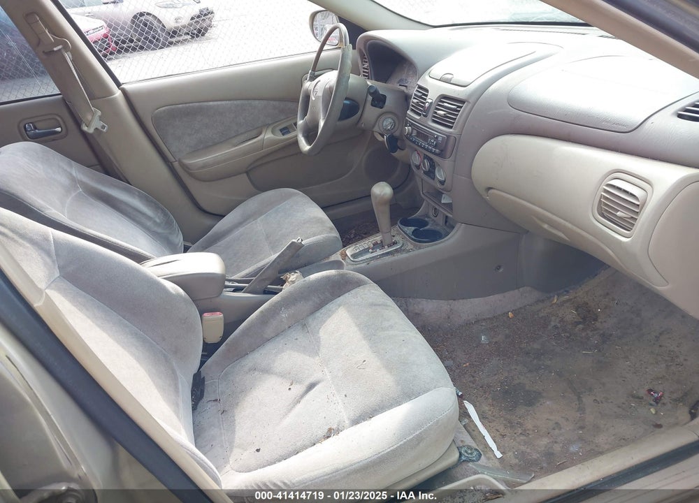 2000 NISSAN SENTRA GXE/XE VIN: 3N1CB51D0YL352101