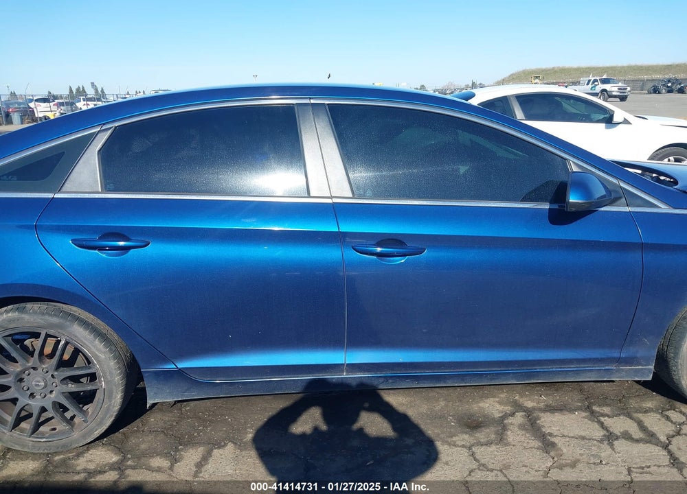 2016 HYUNDAI SONATA VIN: 5NPE24AF0GH393425