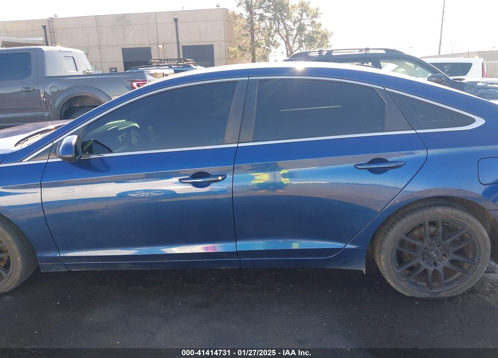 2016 HYUNDAI SONATA VIN: 5NPE24AF0GH393425