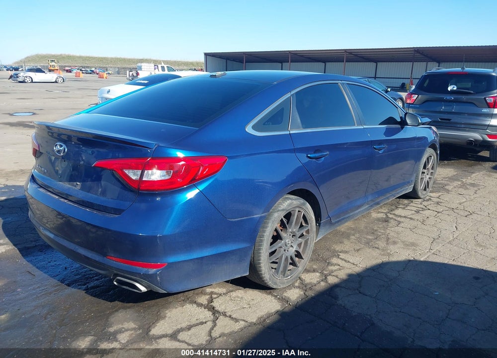 2016 HYUNDAI SONATA VIN: 5NPE24AF0GH393425
