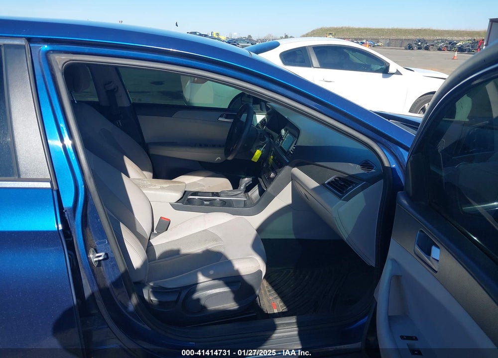 2016 HYUNDAI SONATA VIN: 5NPE24AF0GH393425