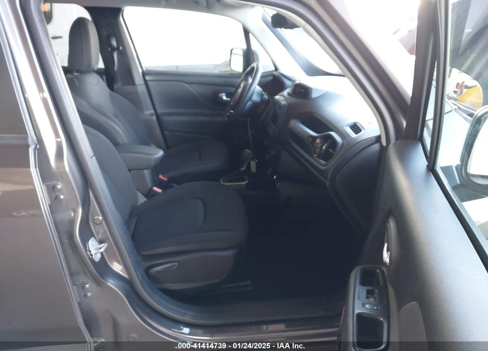 2018 JEEP RENEGADE ALTITUDE FWD VIN: ZACCJABB0JPJ65036
