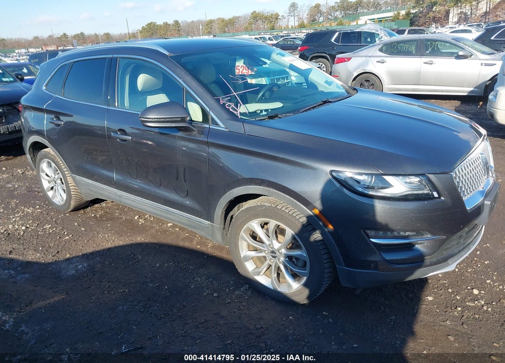 2019 LINCOLN MKC SELECT VIN: 5LMCJ2D93KUL23235