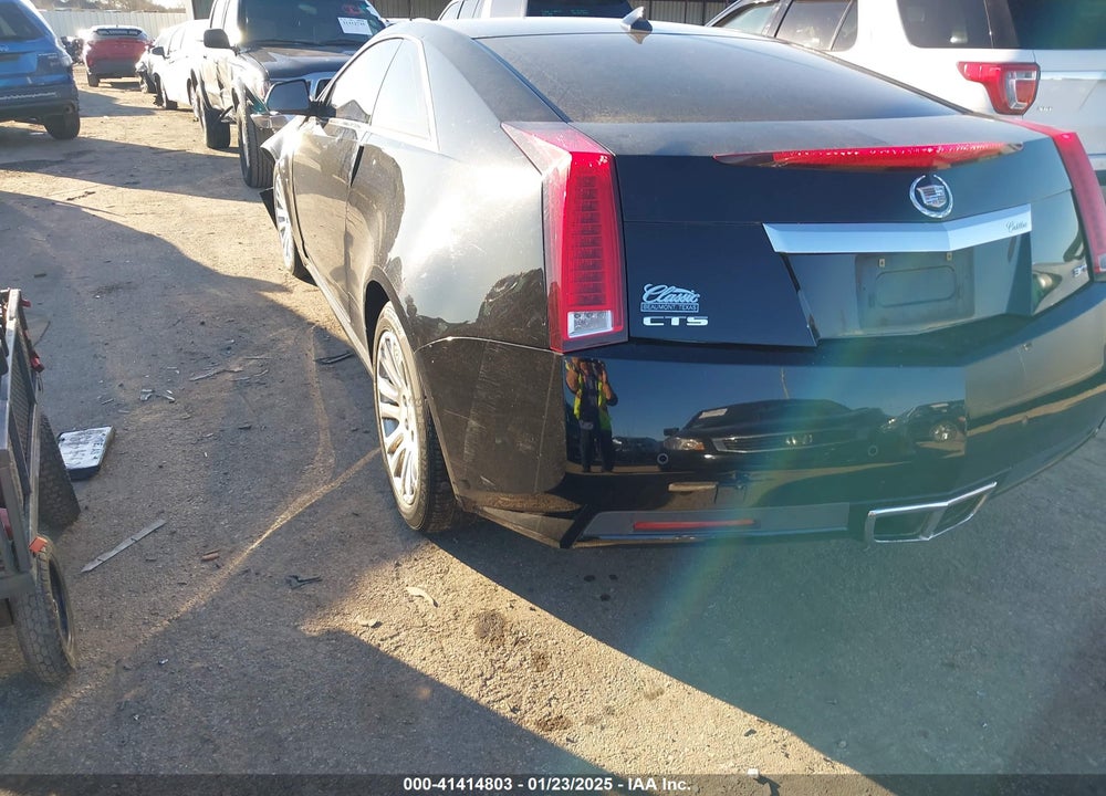 2011 CADILLAC CTS VIN: 1G6DK1ED9B0130927