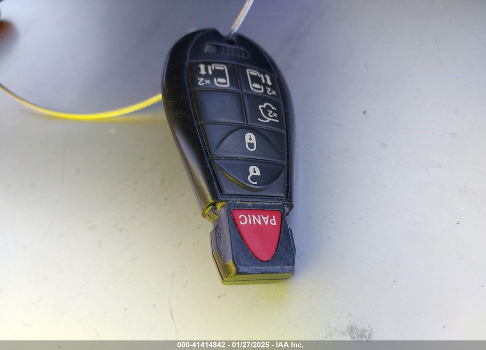 2014 DODGE GRAND CARAVAN SXT VIN: 2C4RDGCG7ER188008