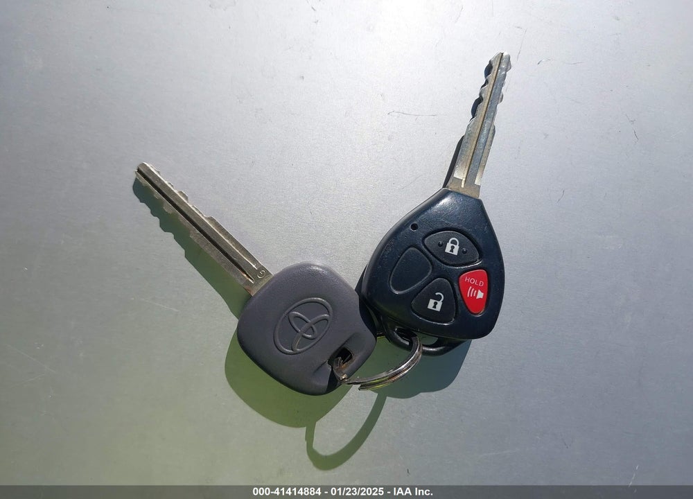 2011 TOYOTA RAV4 VIN: 2T3KF4DV9BW070471