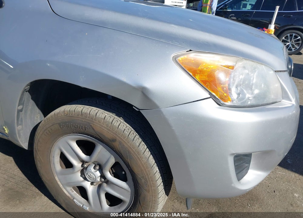 2011 TOYOTA RAV4 VIN: 2T3KF4DV9BW070471