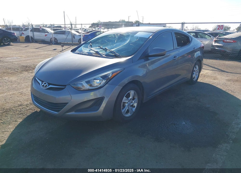 2014 HYUNDAI ELANTRA VIN: 5NPDH4AE3EH527066