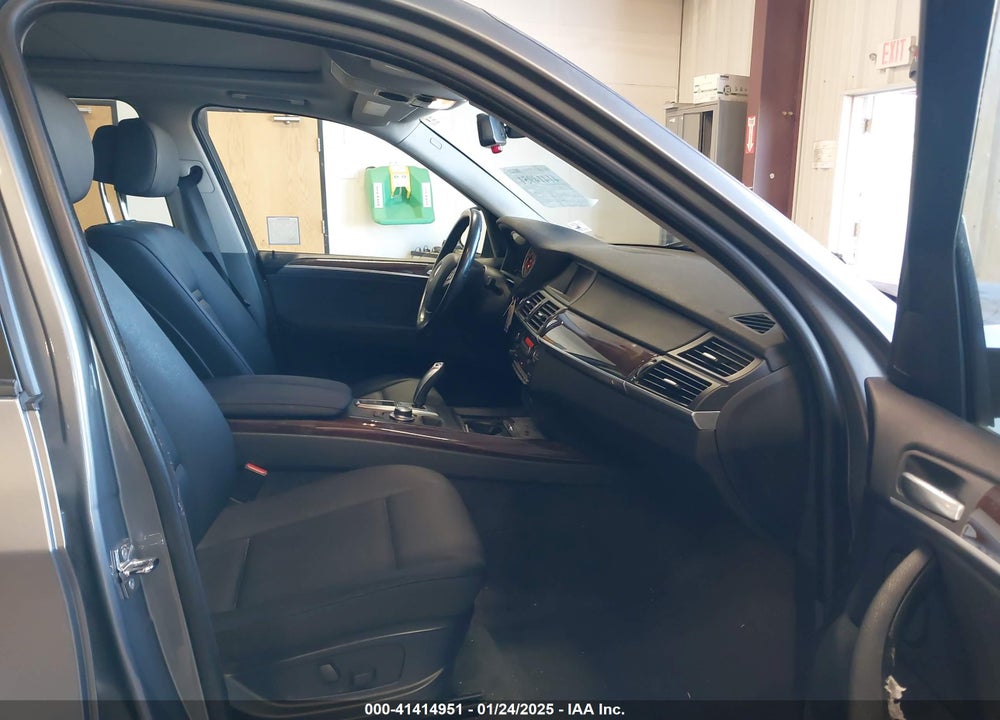 2009 BMW X5 XDRIVE30I VIN: 5UXFE43559L267879