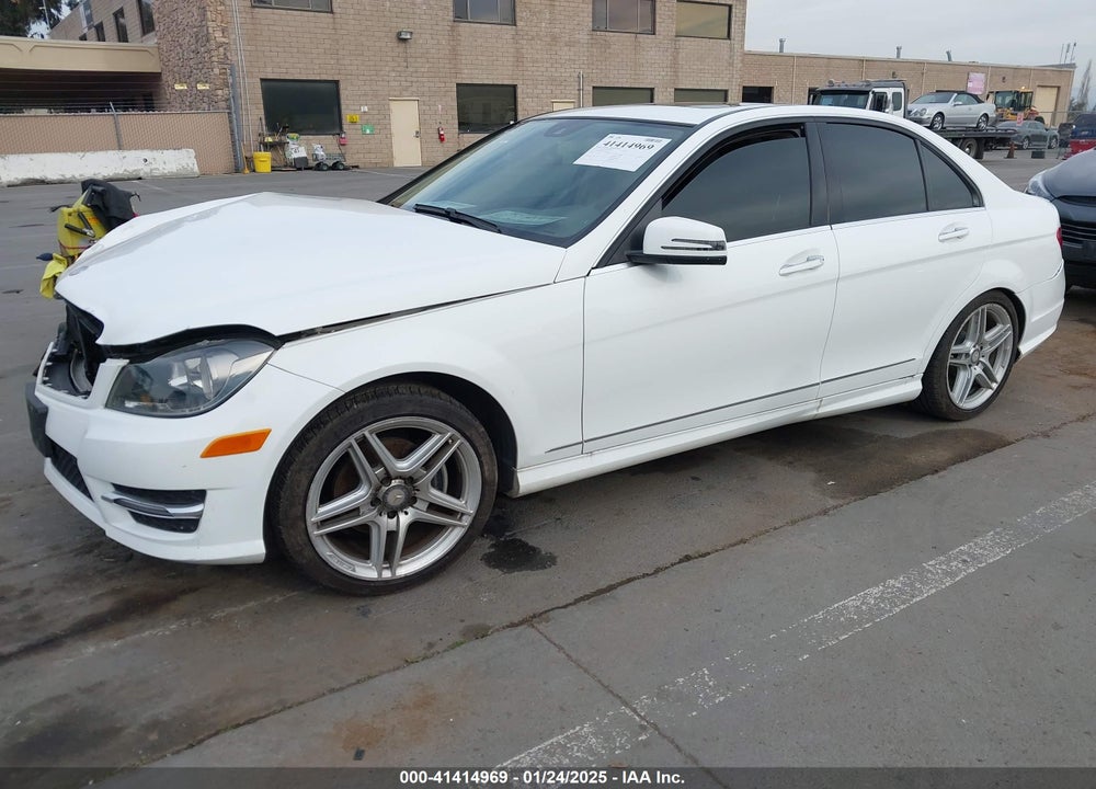 2014 MERCEDES-BENZ C 250 VIN: WDDGF4HB0EG243483