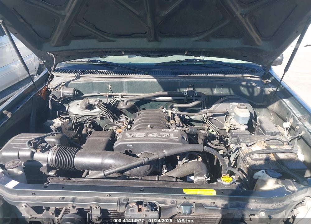 2005 TOYOTA TUNDRA SR5 V8 VIN: 5TBET34155S488943
