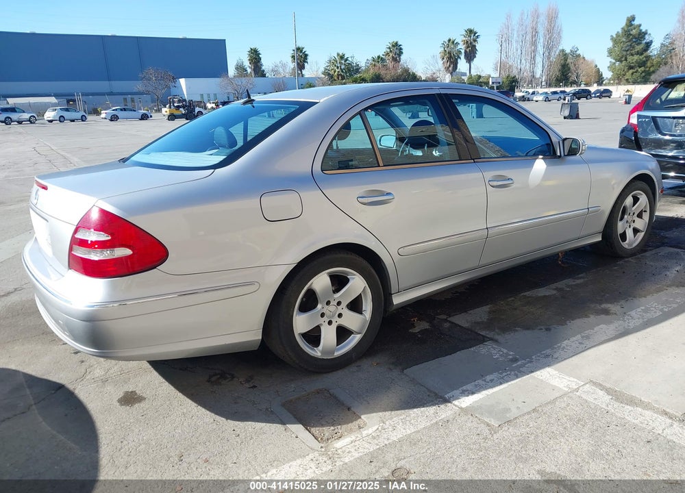 2005 MERCEDES-BENZ E 500 VIN: WDBUF70J25A620981