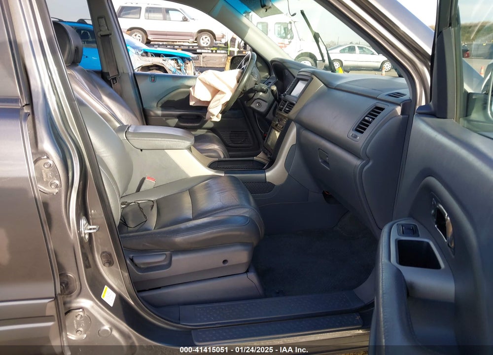 2007 HONDA PILOT VIN: 2HKYF18727H516432