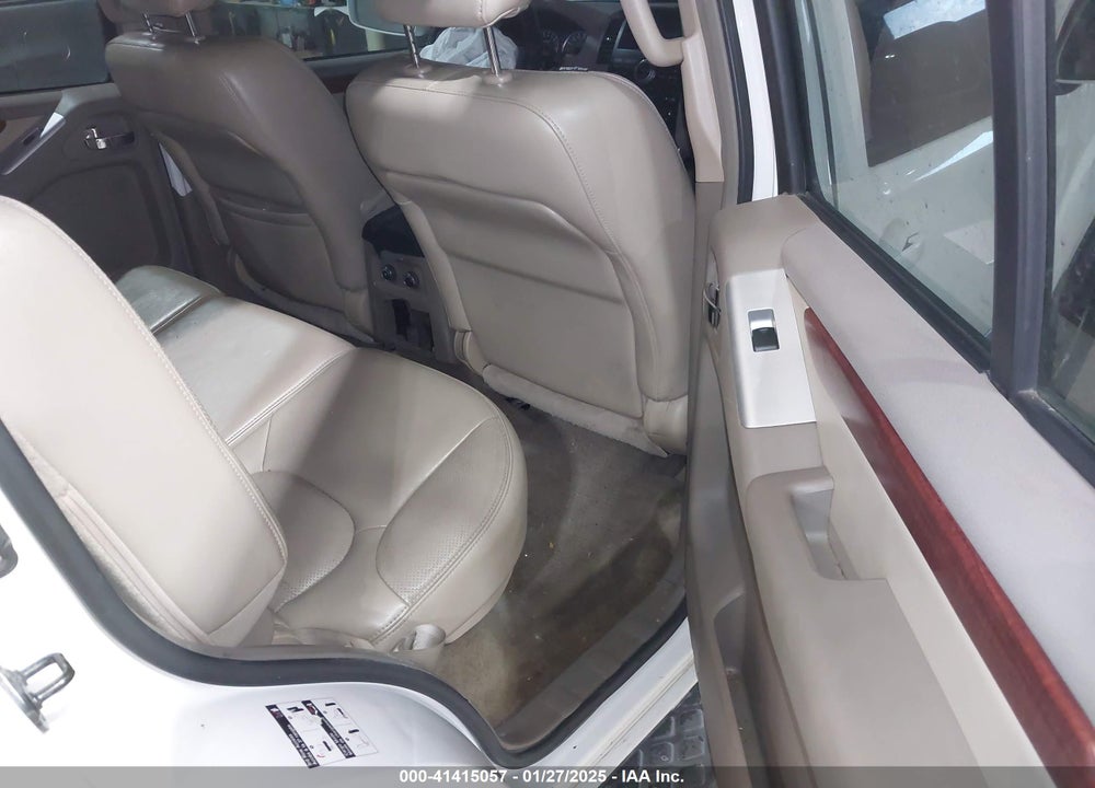 2011 NISSAN PATHFINDER LE VIN: 5N1AR1NB2BC620341