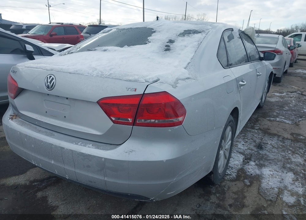 2015 VOLKSWAGEN PASSAT 1.8T WOLFSBURG EDITION VIN: 1VWAT7A38FC033801