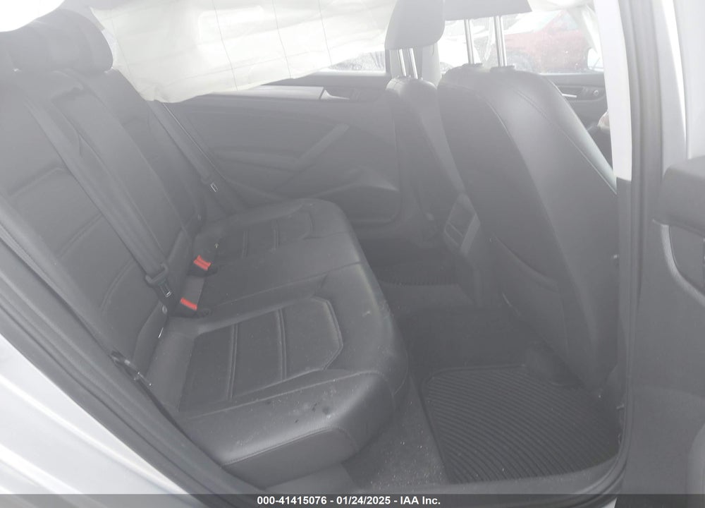 2015 VOLKSWAGEN PASSAT 1.8T WOLFSBURG EDITION VIN: 1VWAT7A38FC033801