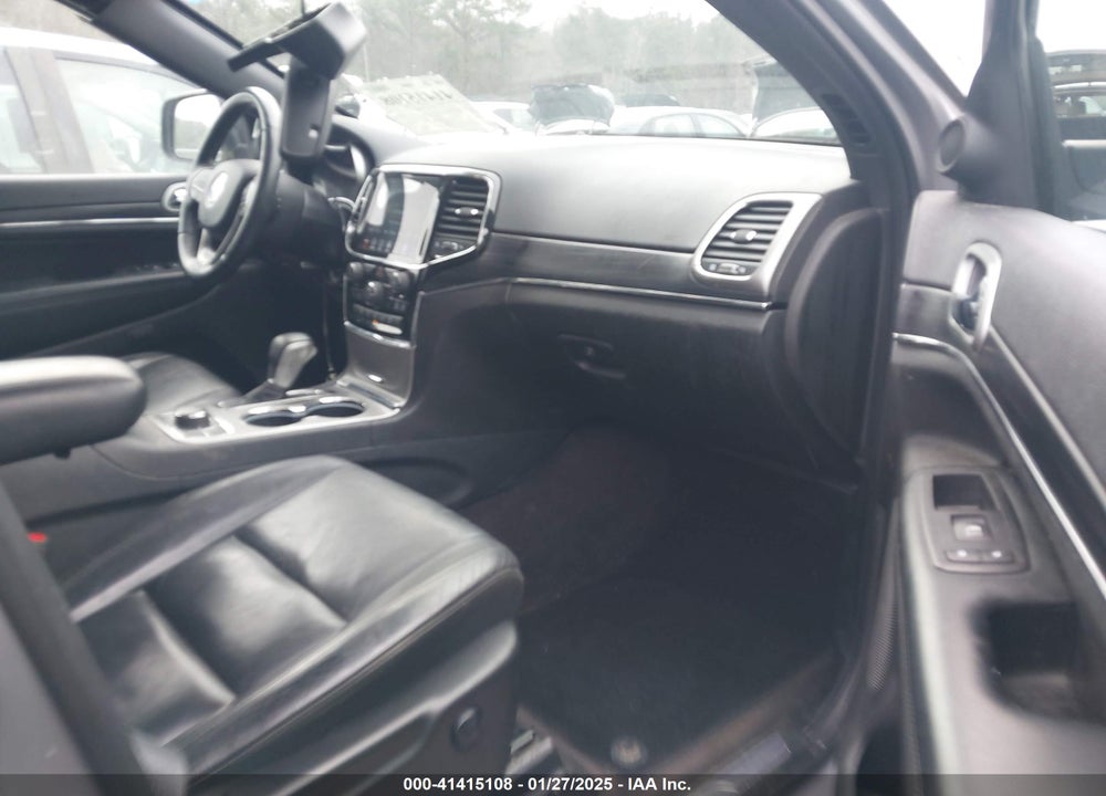 2019 JEEP GRAND CHEROKEE VIN: 1C4RJFBG7KC568197