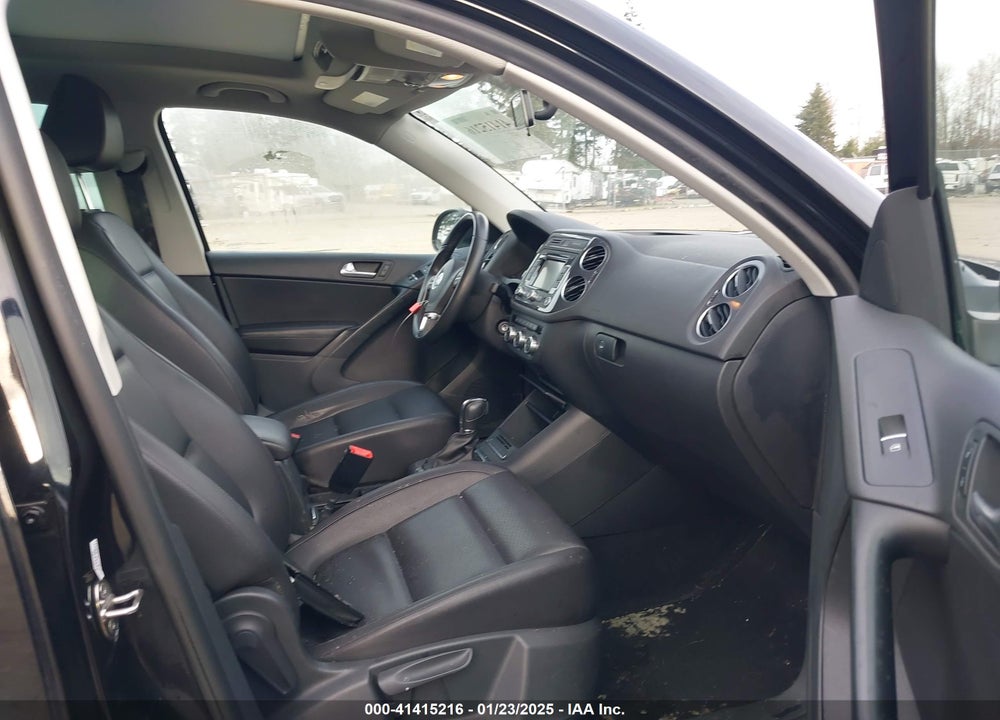 2013 VOLKSWAGEN TIGUAN VIN: WVGBV7AX0DW510295