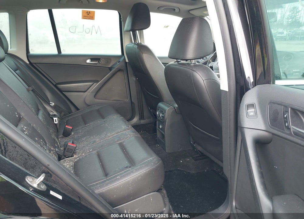 2013 VOLKSWAGEN TIGUAN VIN: WVGBV7AX0DW510295