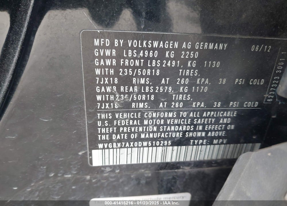 2013 VOLKSWAGEN TIGUAN VIN: WVGBV7AX0DW510295