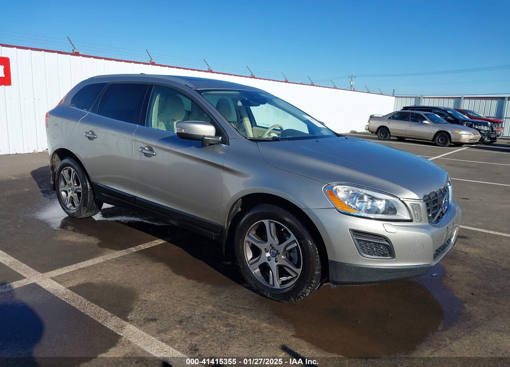 2012 VOLVO XC60 T6 PREMIER PLUS VIN: YV4902DZ1C2293876