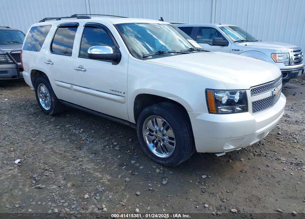 2008 CHEVROLET TAHOE LTZ VIN: 1GNFC13J18R263835