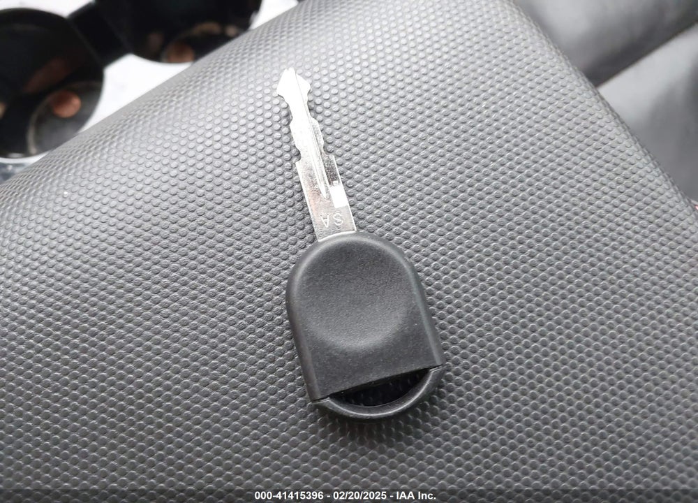 2010 FORD ESCAPE VIN: 1FMCU0EG7AKB31077