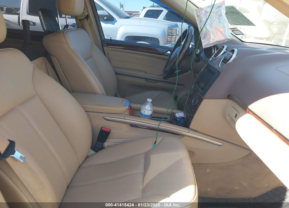 2010 MERCEDES-BENZ GL 450 4MATIC VIN: 4JGBF7BE9AA568098