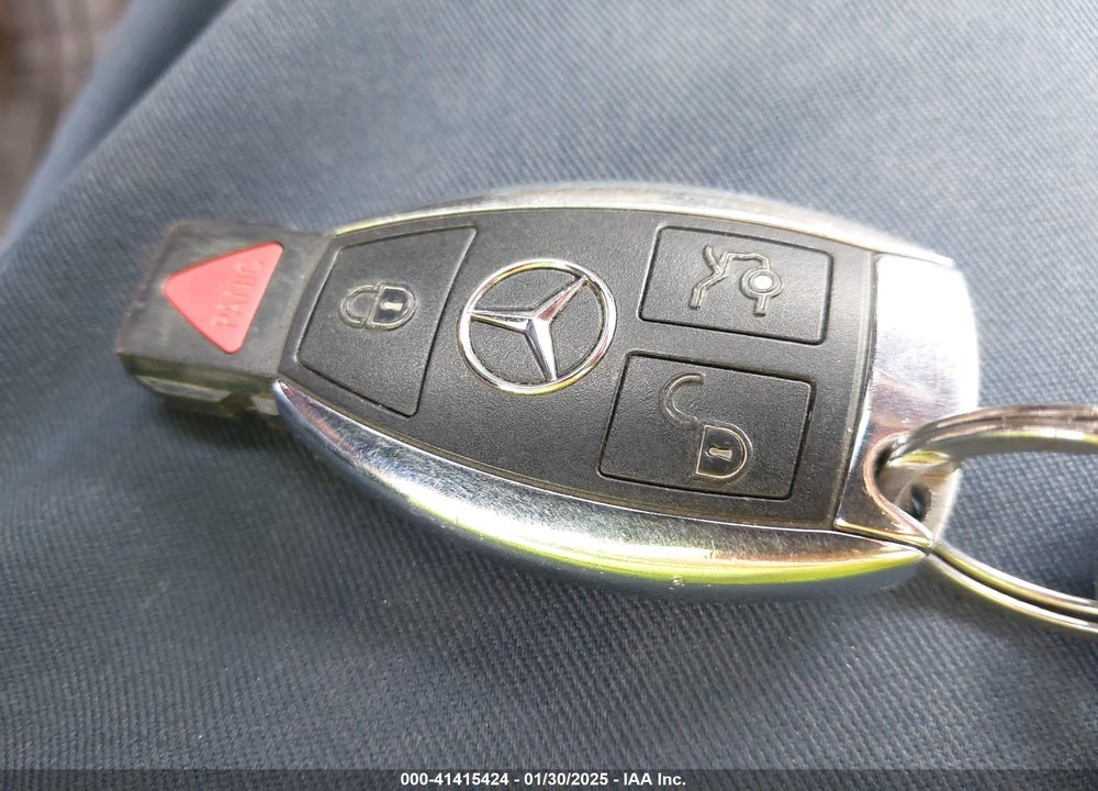 2010 MERCEDES-BENZ GL 450 4MATIC VIN: 4JGBF7BE9AA568098
