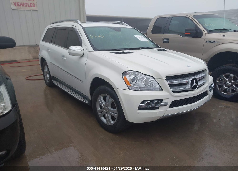 2010 MERCEDES-BENZ GL 450 4MATIC VIN: 4JGBF7BE9AA568098