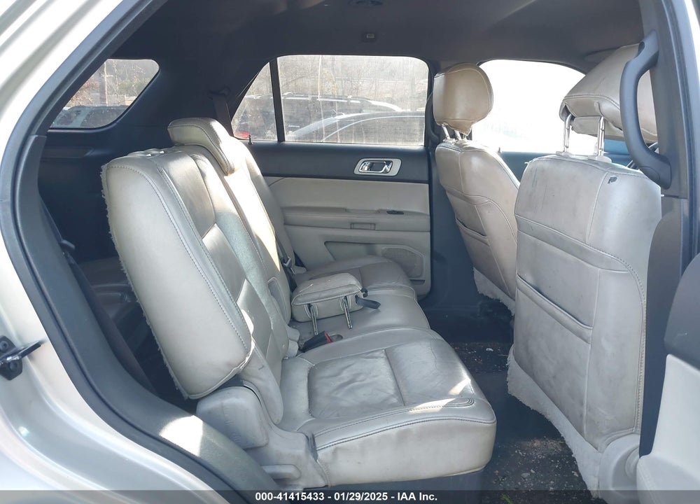 2011 FORD EXPLORER VIN: 1FMHK7D85BGA24337