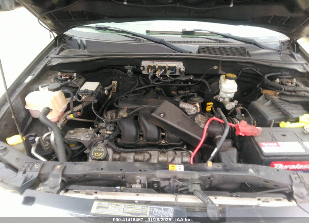 2008 FORD ESCAPE XLT VIN: 1FMCU03148KE32463