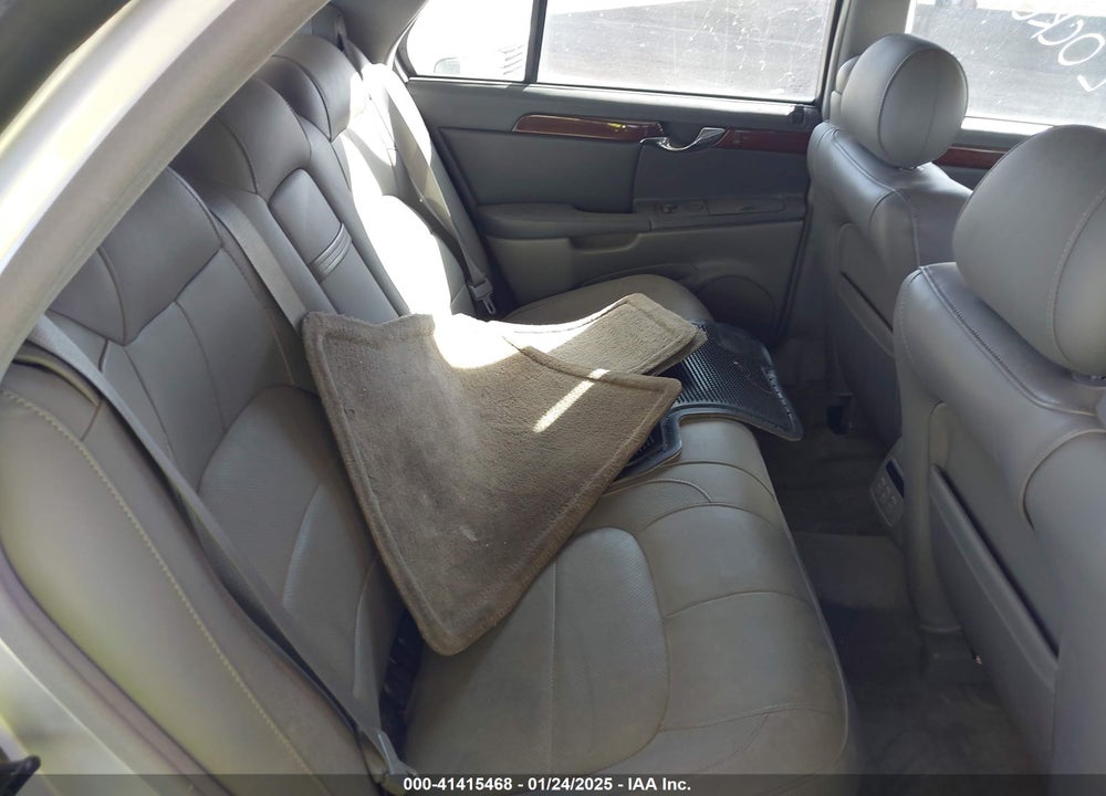 2003 CADILLAC DEVILLE DTS VIN: 1G6KF57923U260229
