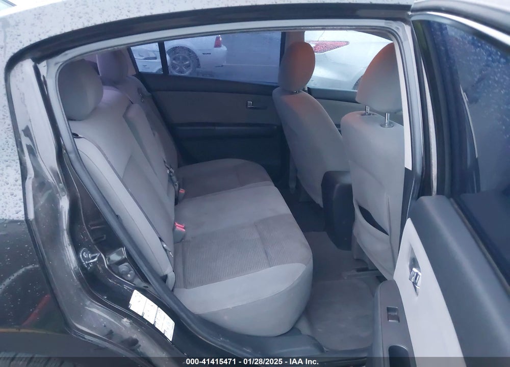2011 NISSAN SENTRA 2.0S VIN: 3N1AB6APXBL650492