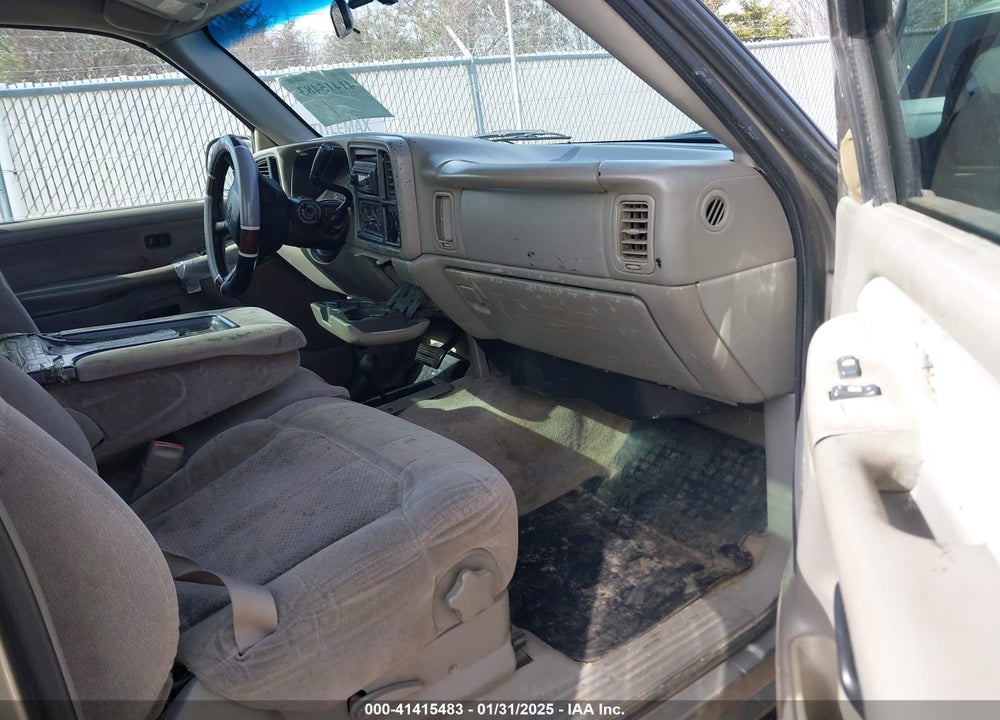 2000 CHEVROLET SILVERADO 1500 LS VIN: 1GCEK14V4YZ353294