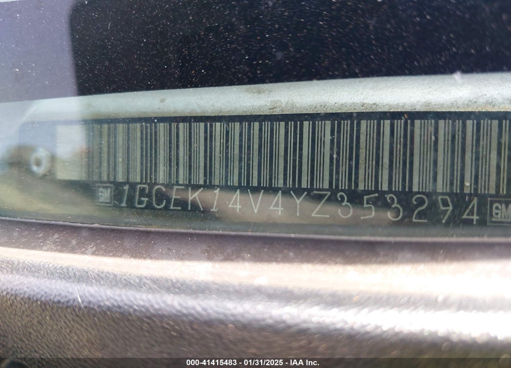 2000 CHEVROLET SILVERADO 1500 LS VIN: 1GCEK14V4YZ353294