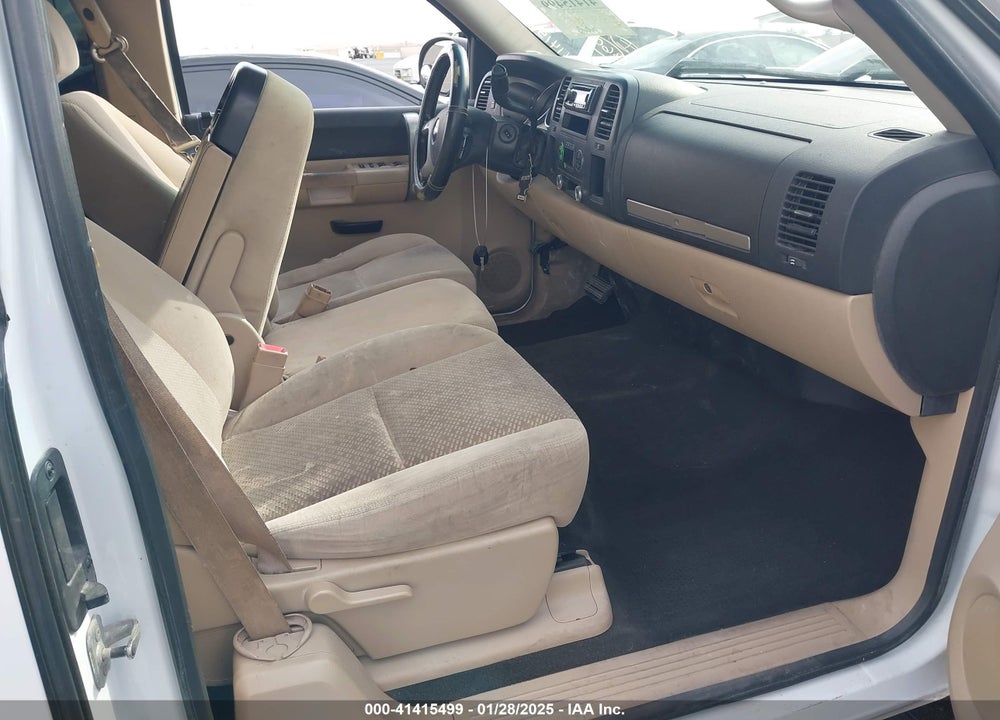 2008 CHEVROLET SILVERADO 1500 LT1 VIN: 2GCEC19J381141918