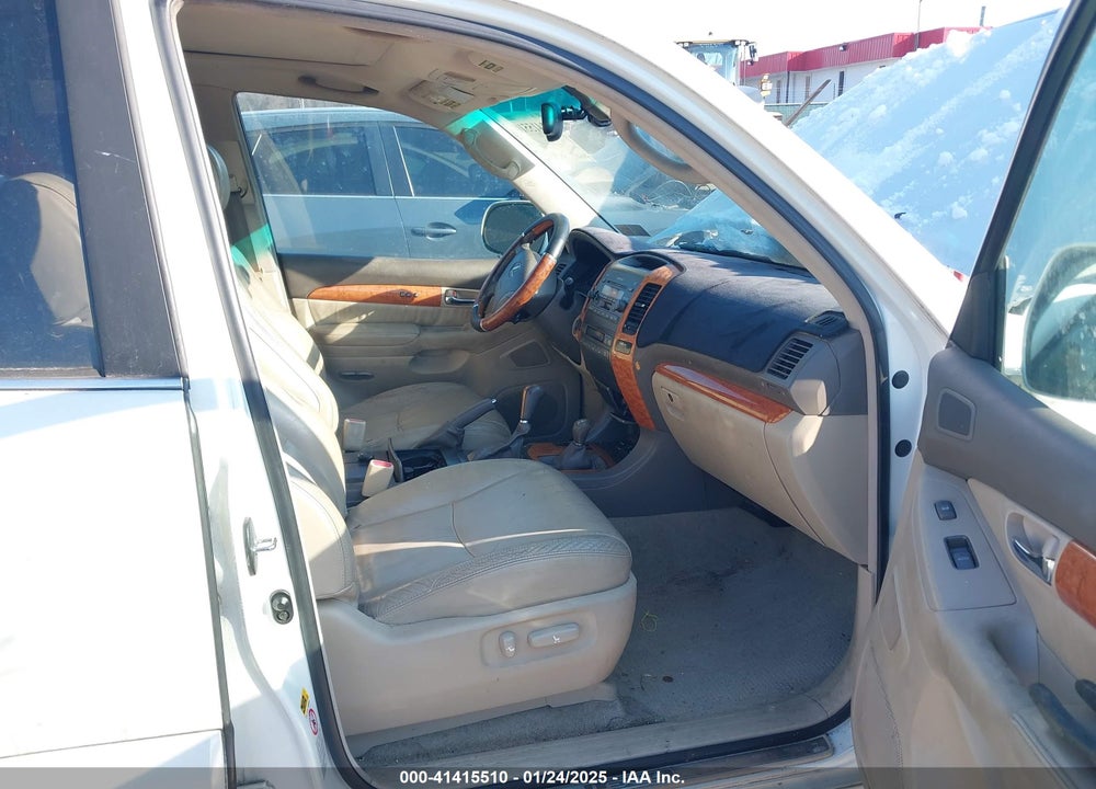 2003 LEXUS GX 470 VIN: JTJBT20X630023681