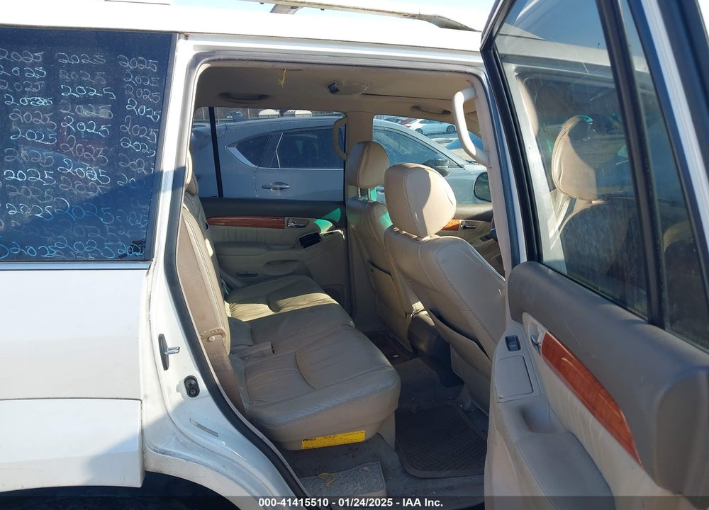2003 LEXUS GX 470 VIN: JTJBT20X630023681