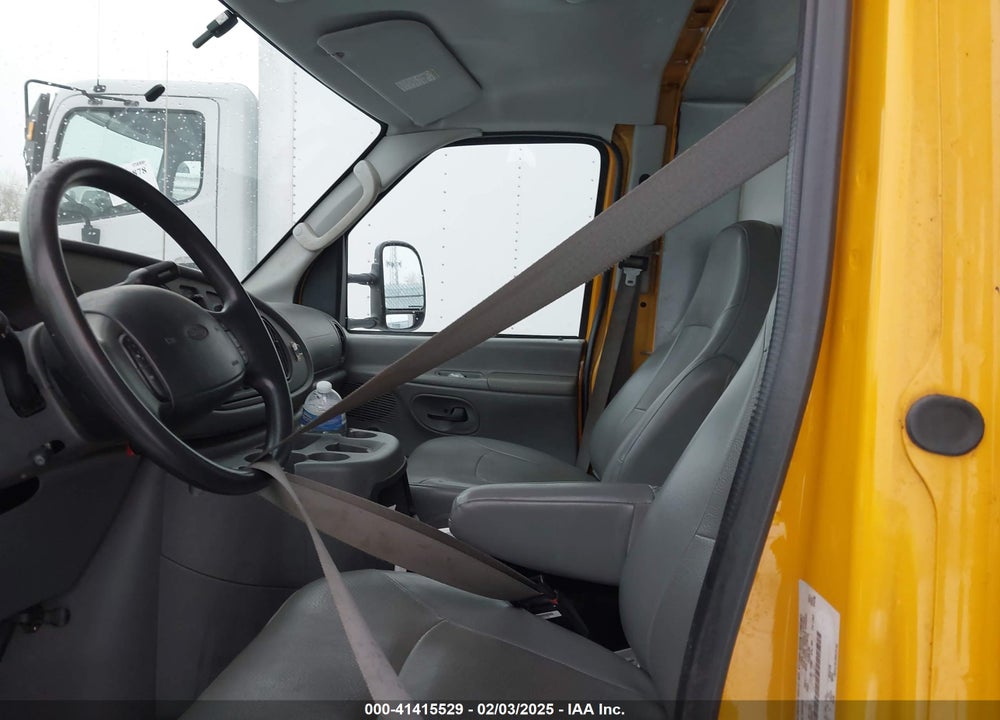 2005 FORD E-450 CUTAWAY STANDARD VIN: 1FDXE45S35HB35575