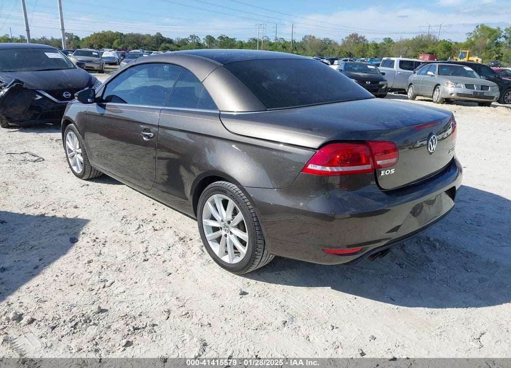 2012 VOLKSWAGEN EOS KOMFORT VIN: WVWBW7AH7CV022430