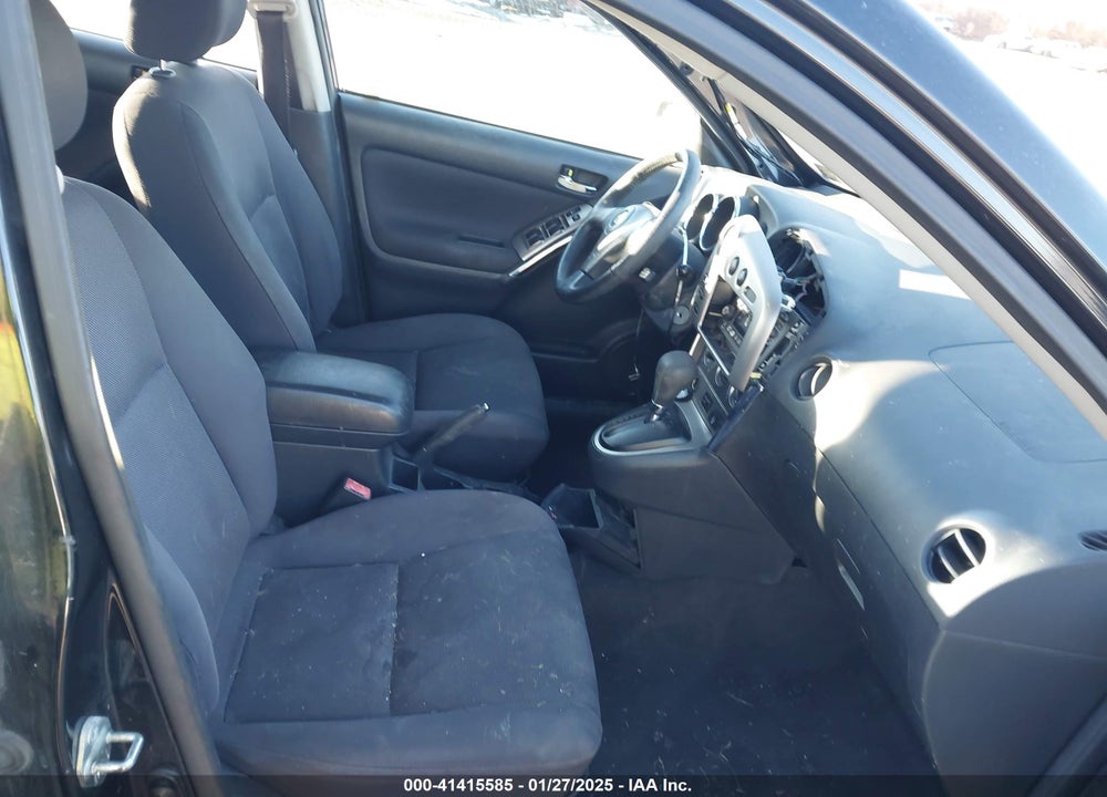 2003 TOYOTA MATRIX/XR VIN: 2T1KR32E73C067617