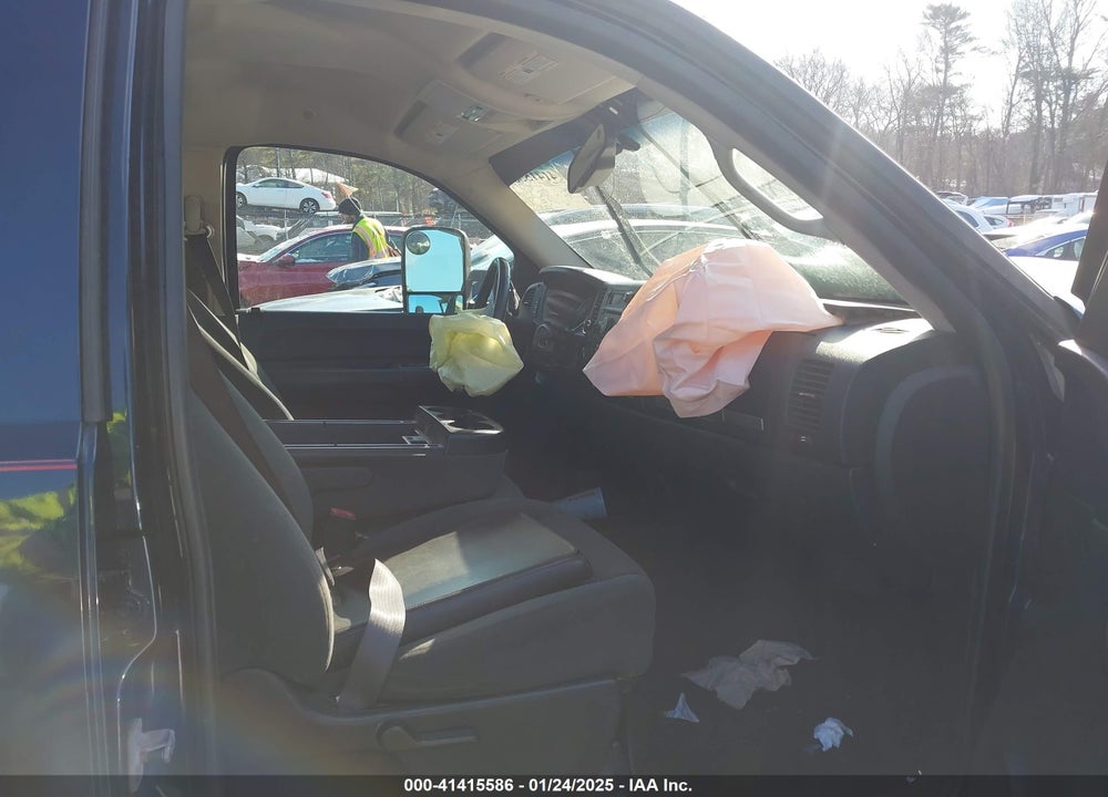 2007 CHEVROLET SILVERADO VIN: 2GCEK13C071636203