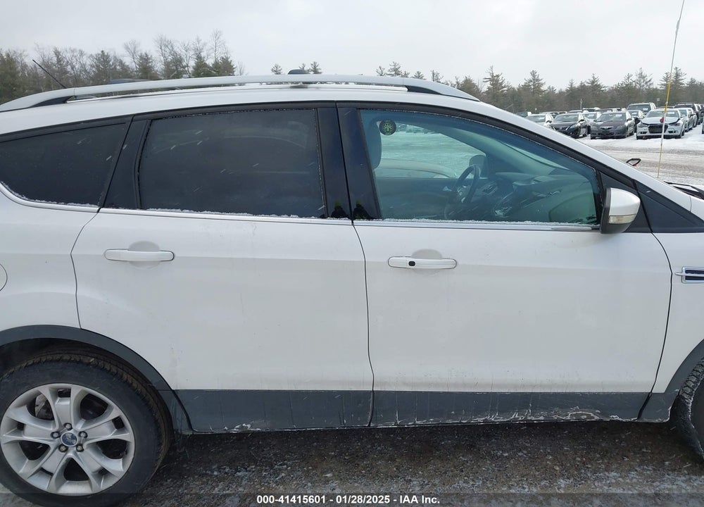 2015 FORD ESCAPE TITANIUM VIN: 1FMCU9JX5FUC39218