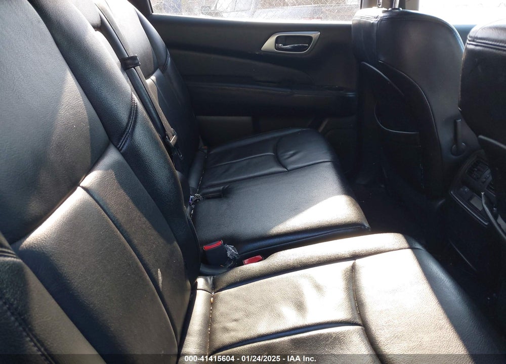 2013 NISSAN PATHFINDER S VIN: 5N1AR2MM7DC688369