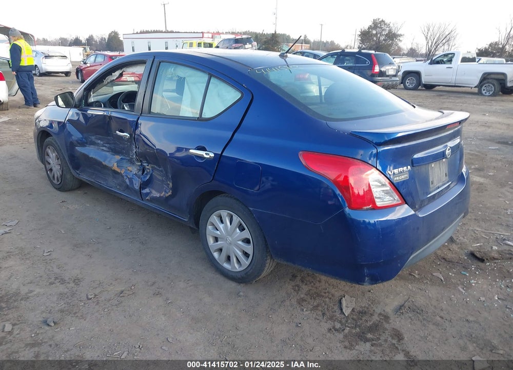 2018 NISSAN VERSA 1.6 SV VIN: 3N1CN7AP5JL800741