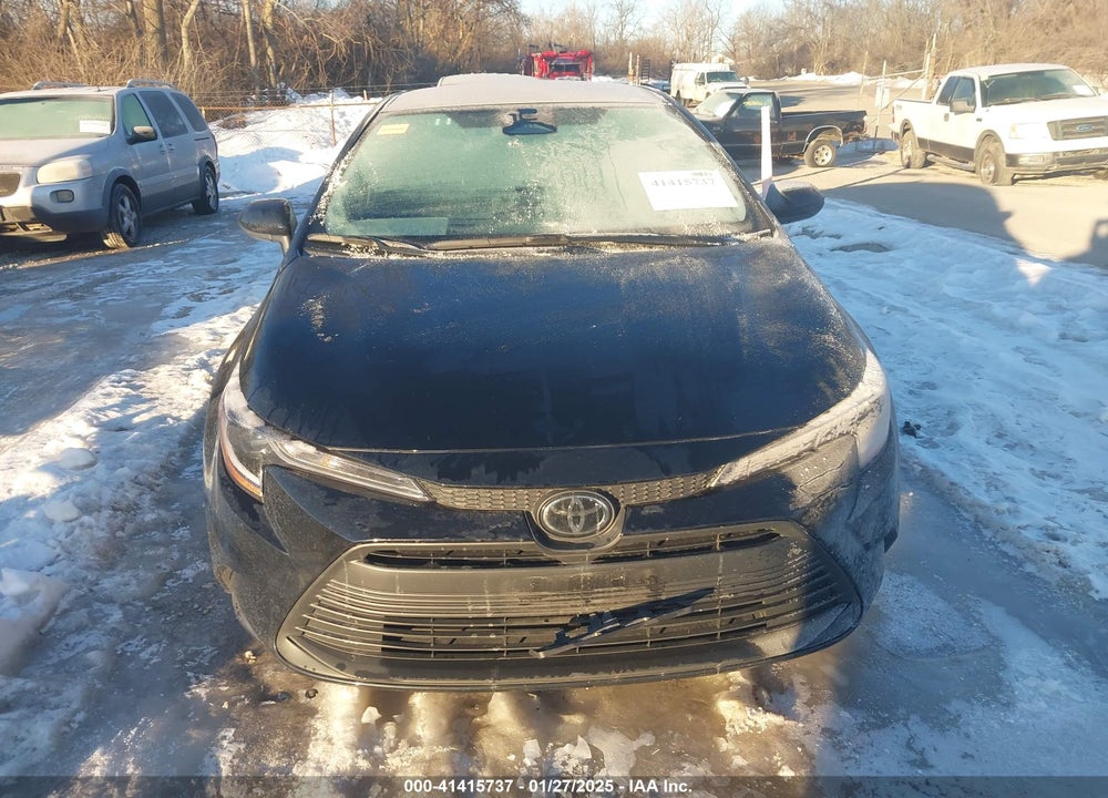2024 TOYOTA COROLLA LE VIN: 5YFB4MDE3RP187005